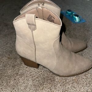 Women's Taupe Ankle Boots - Classic Western Block Heel